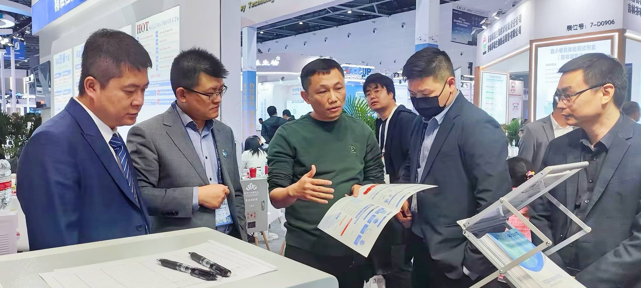 伟德国际1946官网2025CACLP现场 (4).jpg 伟德国际1946官网2025CACLP现场 (4).jpg